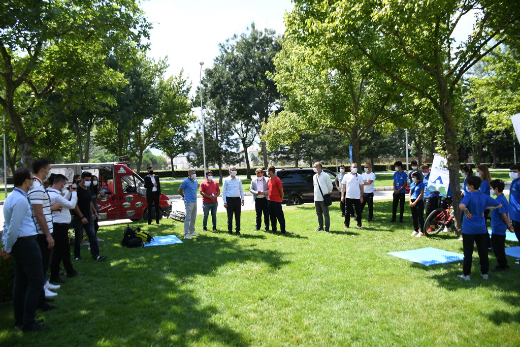 DOSTUM bisiklet takımının yeni toplanma yeri Kültürpark DOSTUM bisiklet takımının yeni toplanma yeri Kültürpark