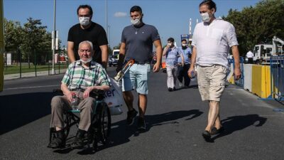 Ayasofya’nın ibadete açılmasına tanıklık için yollara düştüler