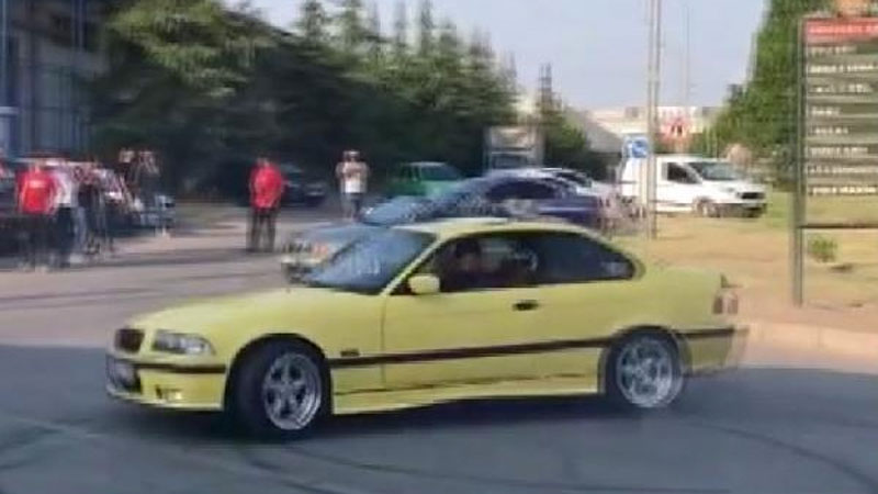 Bursa’da yolu kapatıp drift yapan magandalara ceza yağdı
