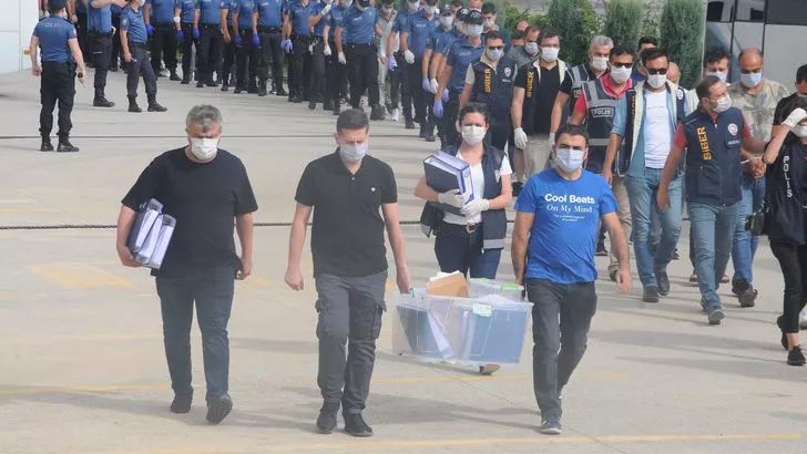 ‘Körfez Kurdu’ operasyonu! Günlük kazançları 546 bin lira