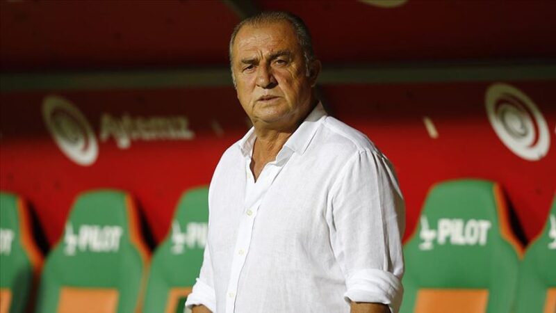 Sarı-kırmızılı takımın başındaki 4. dönemini yaşayan Fatih Terim, ilk kez