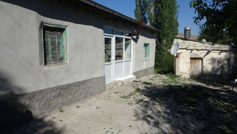 3 haftalık kızını boğarak öldürdü