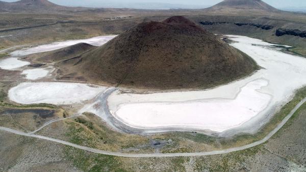 Dünyanın nazar boncuğu… Bir damla bile su kalmadı