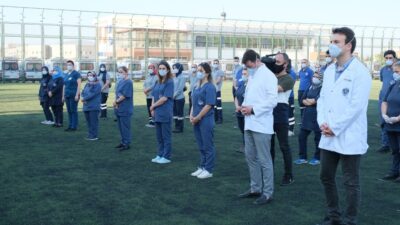 Bursa Büyükşehir Belediye Başkanı Alinur Aktaş sağlık personeli buluştu