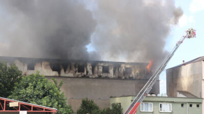 Bursa’da tekstil fabrikasında yangın