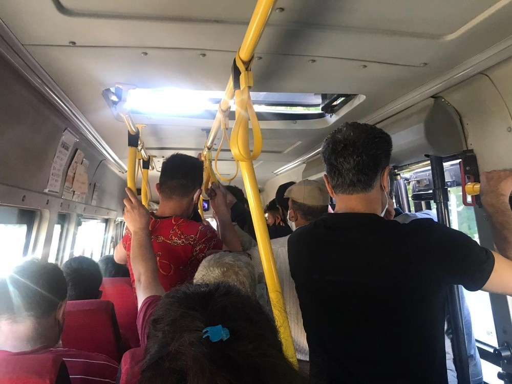 Bursa’da korona tedbirlerine uyulmuyor