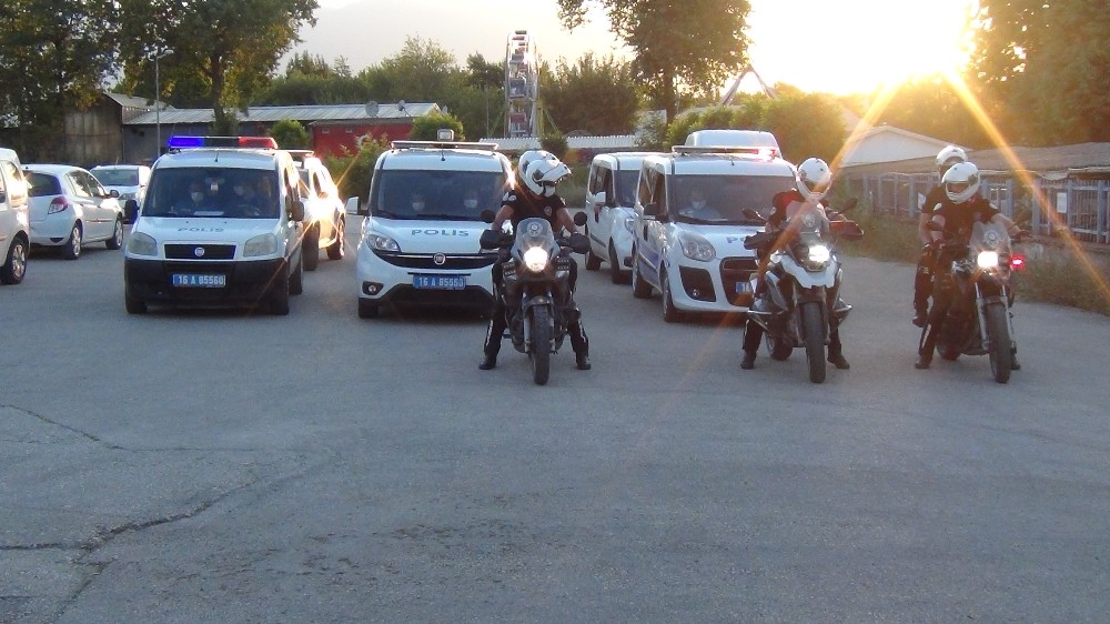 Bursa’da polis ve jandarma kuş uçurtmadı