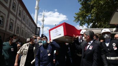 Bursa’da şehit komiser yardımcısına son vedâ
