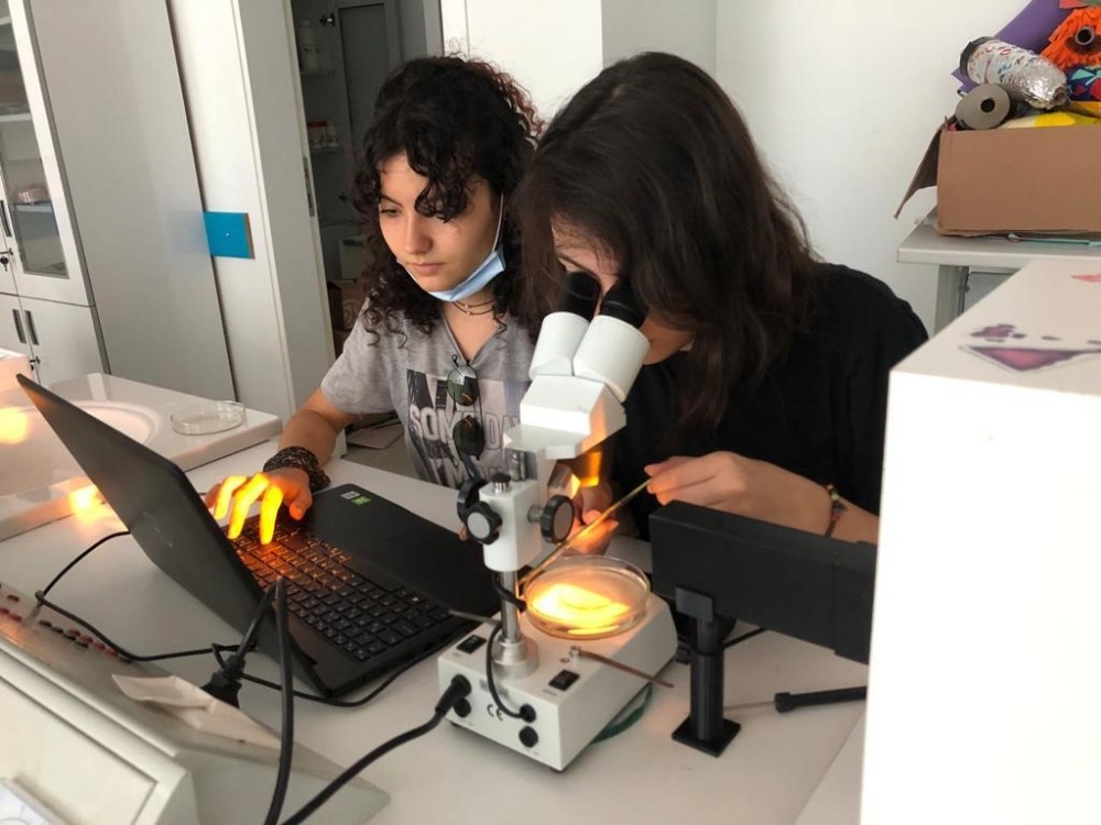 Bursalı öğrenciler fizik alanında TÜBİTAK 4’üncüsü oldu Bursalı öğrenciler fizik alanında TÜBİTAK 4’üncüsü oldu