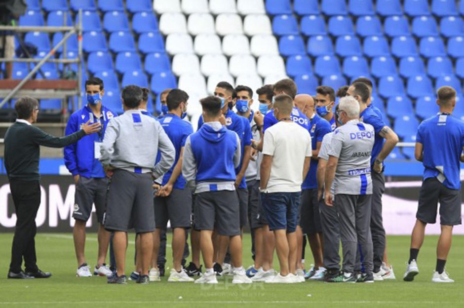 Efsane kulüp 3.Lige düştü 1 deportivo