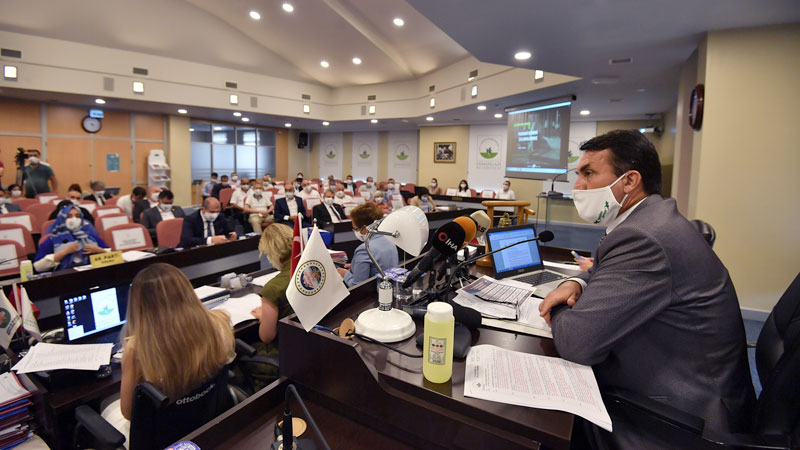 Belediye meclisi pandemi sonrası ilk kez toplandı