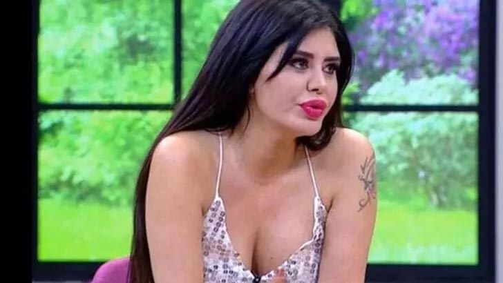 Ebru Polat arkadaşıyla sevgili oldu! ‘Annemi dinledim’