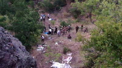 Cenaze dönüşü facia! 3 kardeş öldü