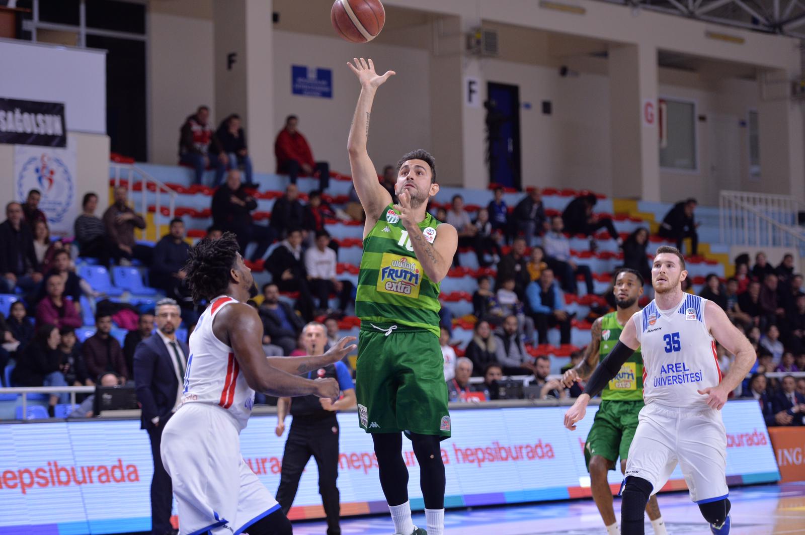 Bursaspor kaptanıyla anlaştı… Bursaspor kaptanıyla anlaştı…