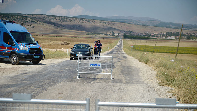 400 nüfuslu mahalle karantinaya alındı