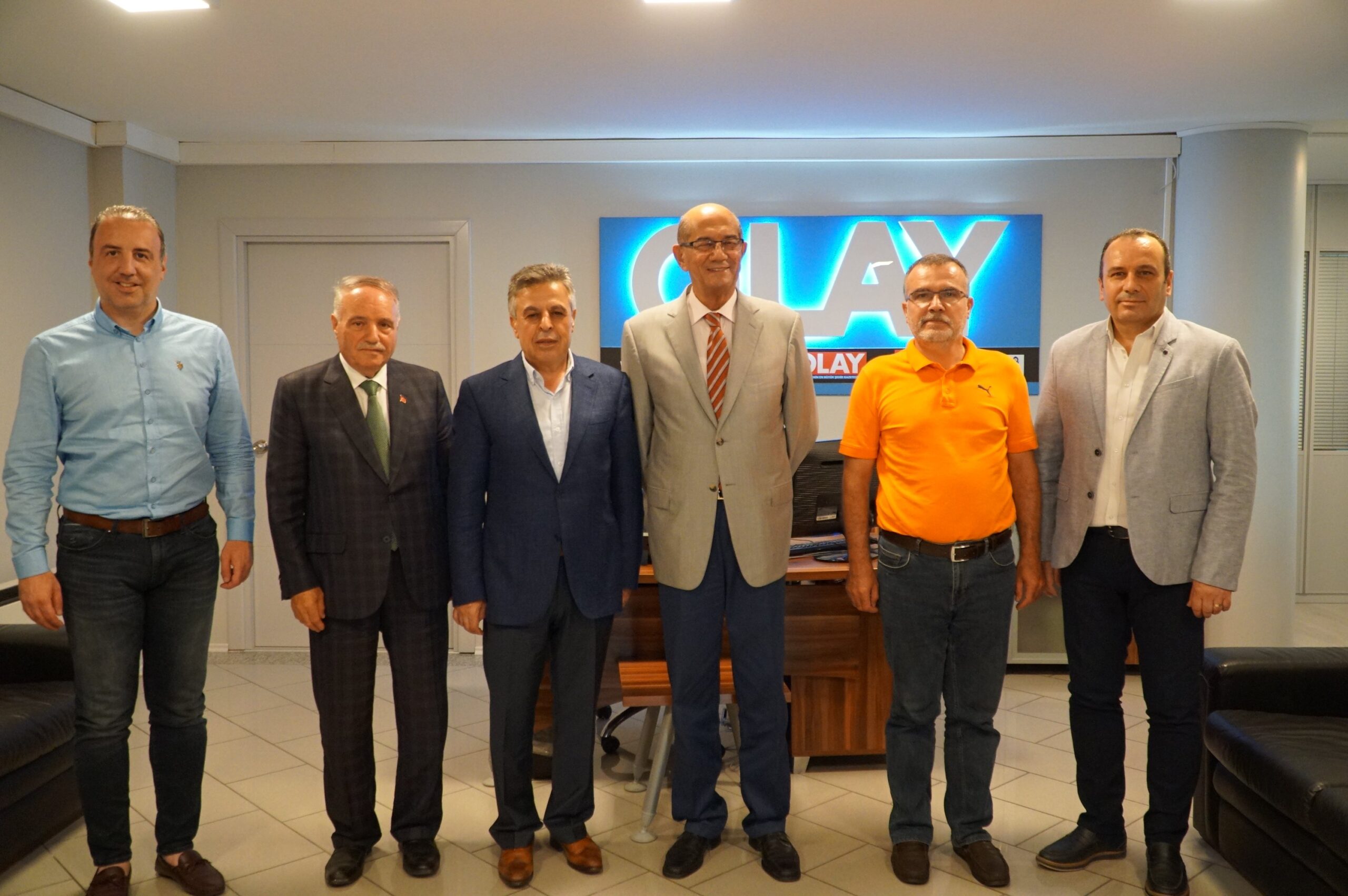 Şarlı ve Tak’tan OLAY’a ziyaret… Bursalı esnaf krediye sarıldı…