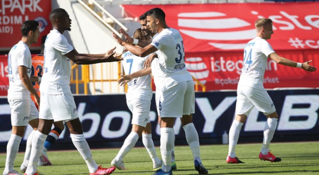 Süper Lig bitti! İşte son hafta sonuçları… Süper Lig'in 34. ve son hafta maçları tamamlandı. İşte sonuçlar...