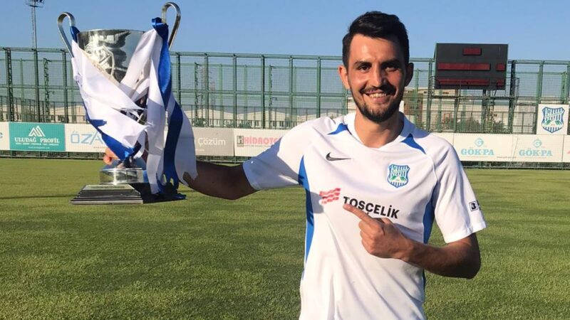 Bursa ekibi transfere doymuyor! 3.Lig sonrası üst üste imzalar… Mahmut Güleç, Mustafa Berk Kara, Eray Akdemir, Adem Özkan ve