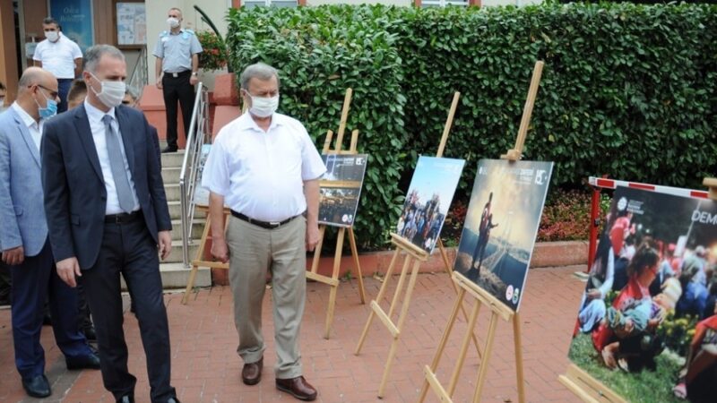 İnegöl’de 15 Temmuz sergisi açıldı İnegöl’de 15 Temmuz hain darbe kalkışmasının 4’üncü yıl dönümü anma