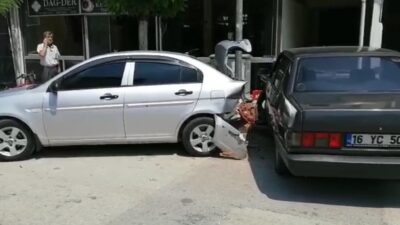 Bursa’da otomobil kontrolden çıktı: 1 yaralı