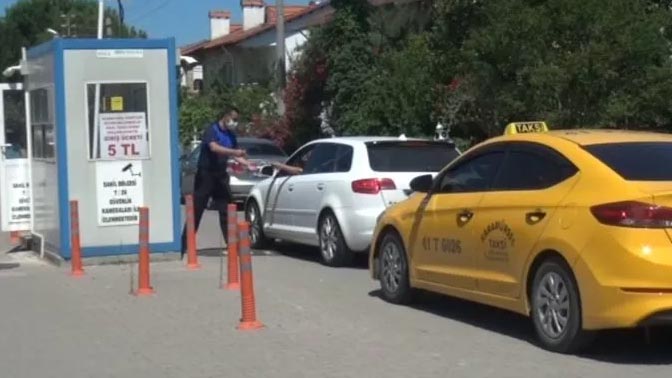 ‘Yok artık’ dedirten olay! Bu mahalleye giriş parayla…