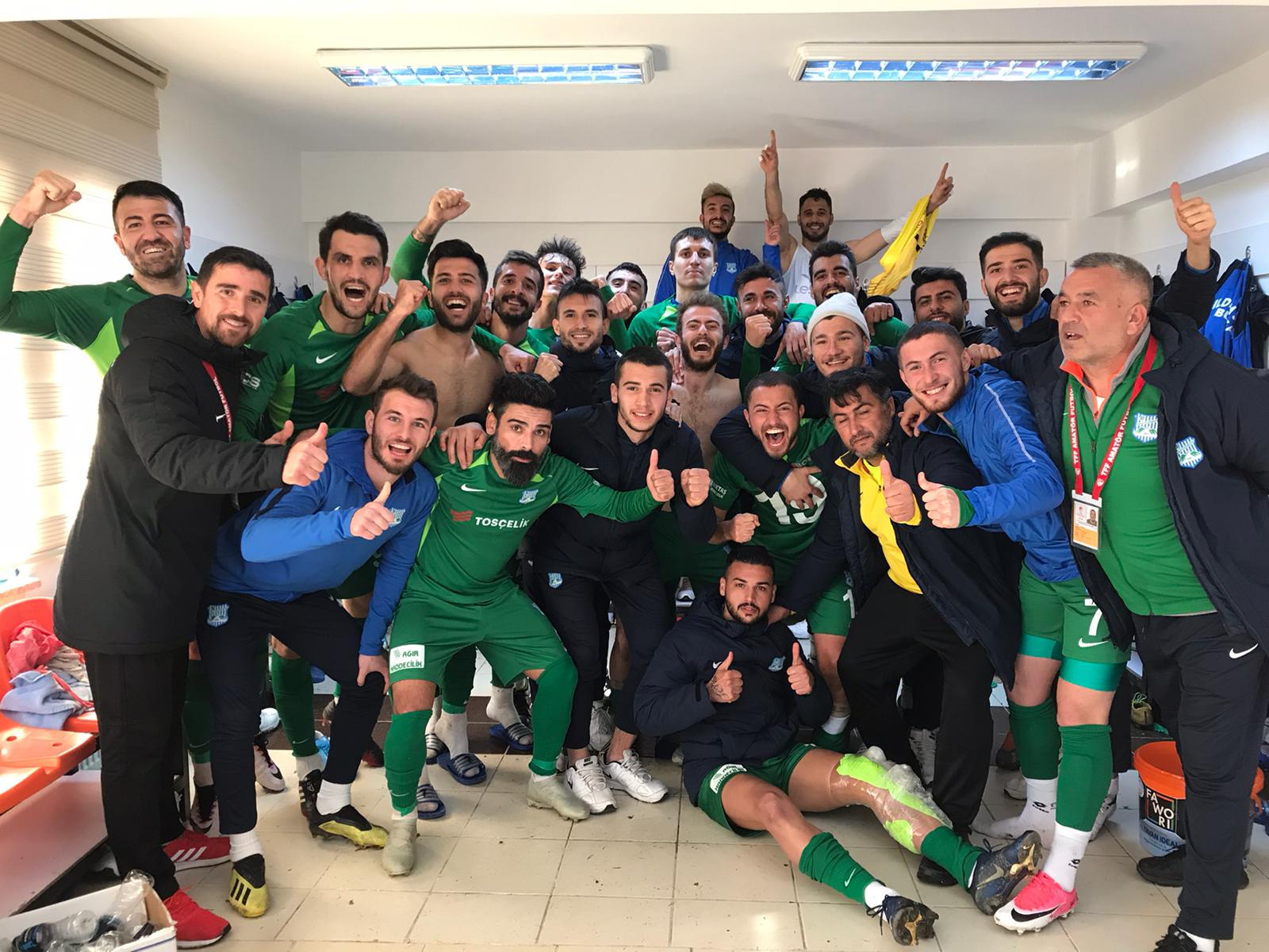 Bursa'da büyük sevinç... Resmen şampiyon oldular... 2 karaca1