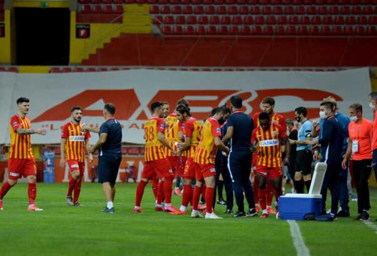 Süper Lig’e veda eden son iki takım! Büyük şok yaşadılar… Süper Lig’e veda eden son iki takım! Büyük şok yaşadılar…