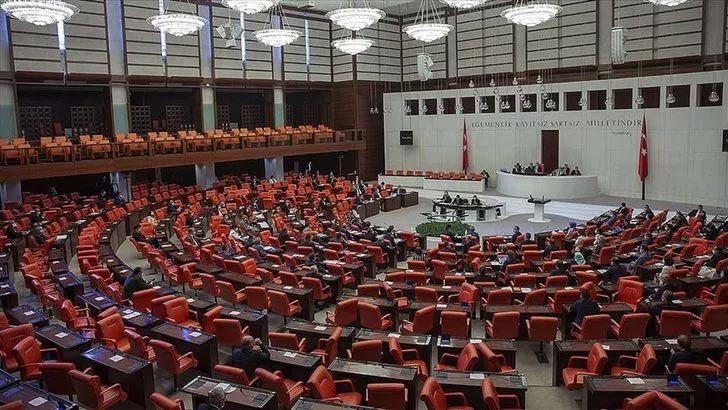 CHP’den ‘havai fişek yasaklansın’ teklifi CHP’den ‘havai fişek yasaklansın’ teklifi