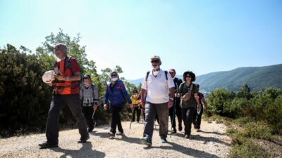 Mysia Yolları’nda doğayla kucaklaştılar