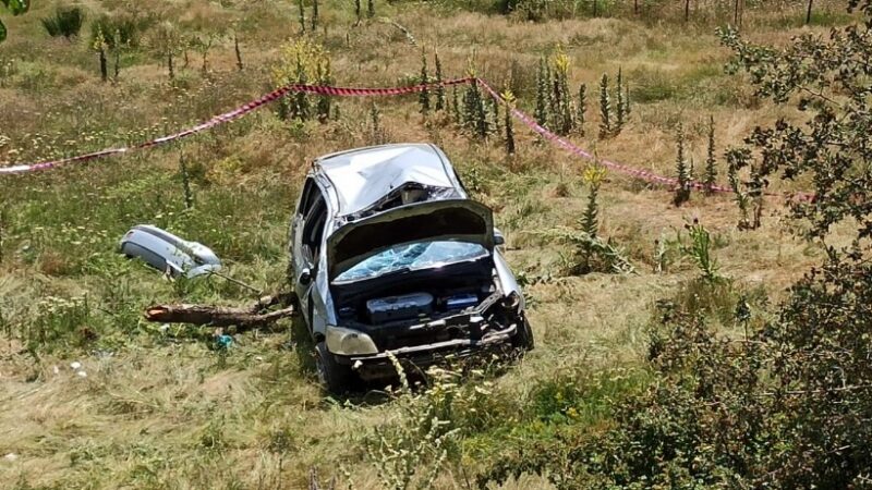 Bursa’da şarampole yuvarlanan araç sürücüsü hayatını kaybetti Bursa’nın Keles ilçesinde meydana gelen trafik kazasında 1 kişi hayatını