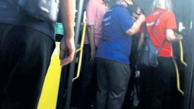 Metrobüs sapığı baltayı taşa vurdu! Polisi taciz edince…