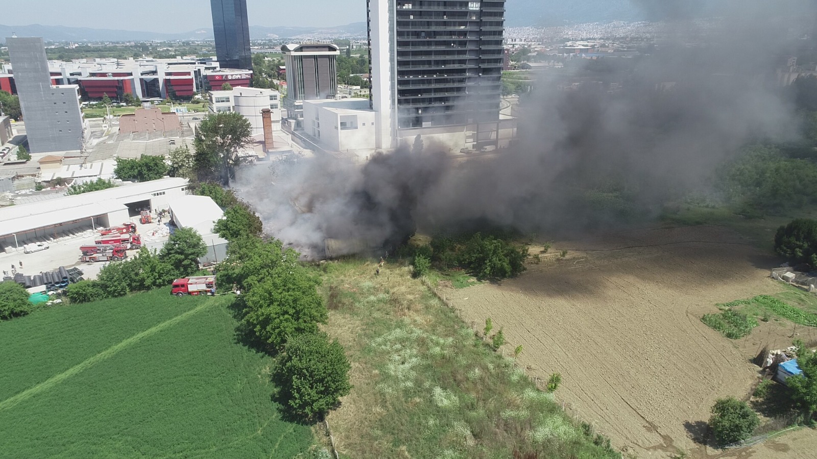 Bursa’daki yangınla ilgili Valilik’ten ilk açıklama!