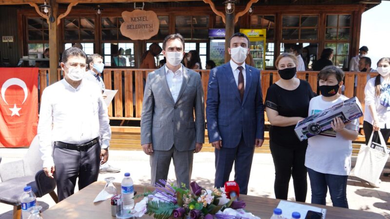 Kestel Belediye Başkanı Önder Tanır, Koronavirüs (Covid-19) salgını sebebiyle oluşturulan