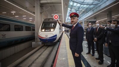 İşte beklenen haber: Hızlı trenin bir ucu Bandırma, bir ucu Osmaneli ihaleye çıktı