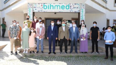 ‘Emanete’ sahip çıkan liseliler ödüllendirildi