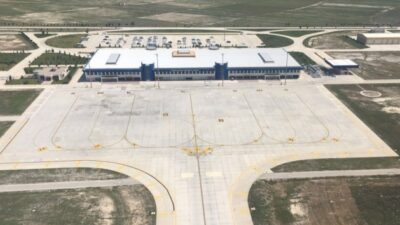 Havalimanında görevli güvenlik personeli, çocuğu ve 21 personel karantinaya alındı