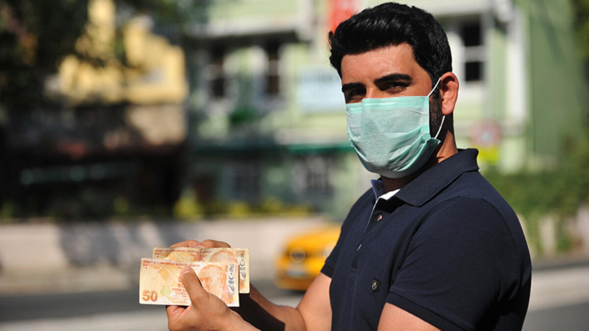 Hatalı basım 50 lirayı satışa çıkardı, hayvanlar için harcayacak Hatalı basım 50 lirayı satışa çıkardı, hayvanlar için harcayacak