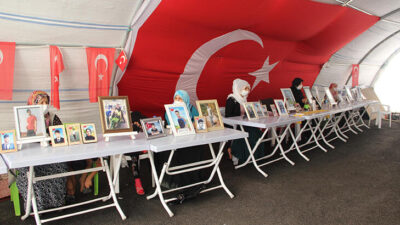 HDP önündeki eylemde 348’nci gün