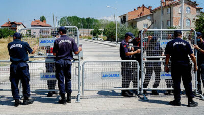 Tüm uyarılara rağmen dinlemediler! Karantina kararı
