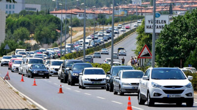 Bodrum’dan kaçış: Uzun araç kuyrukları oluştu