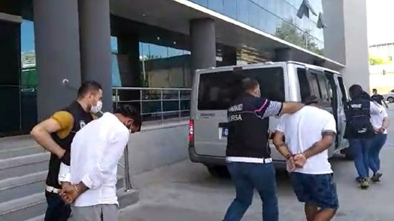 Bursa’da uyuşturucu operasyonu: 3 tutuklama