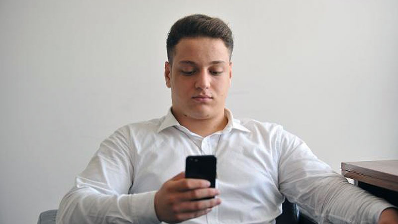 Apple’ın açığını bulan Bursalı Yusuf’a büyük ayıp! Apple’ın açığını bulan Bursalı Yusuf’a büyük ayıp!