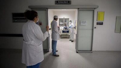 Vali’den flaş corona açıklaması! Saat kısıtlaması geldi