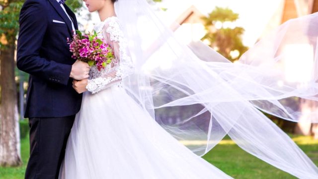 Isparta’da bir beldede düğünler ertelendi, kahvehaneler kapatıldı