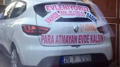 Gelin arabasına öyle bir not yazdı ki… Görenleri tebessüm ettirdi