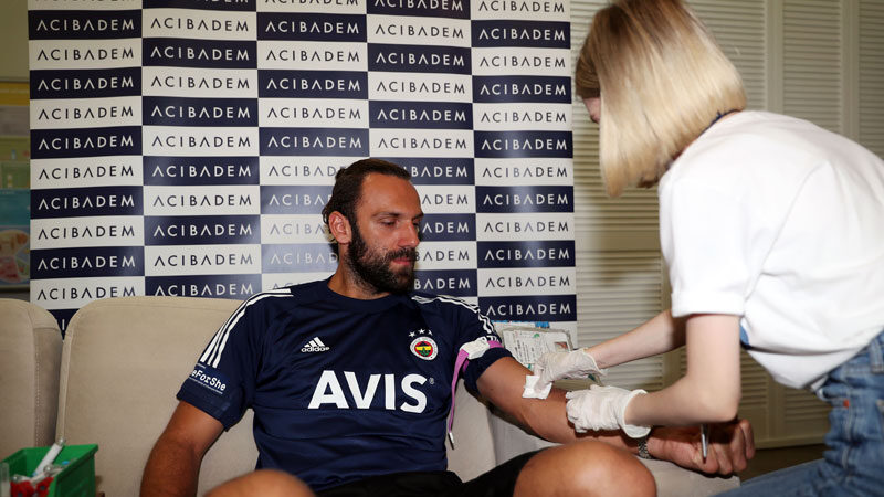 Fenerbahçe’de sağlık kontrolleri başladı Fenerbahçe Futbol Takımı'nda sağlık kontrolleri başladı.
