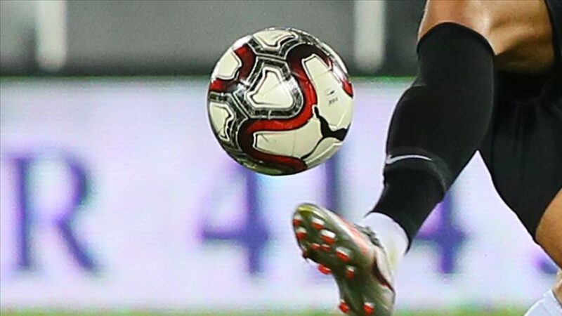 TFF 1. Lig ekiplerinden Akhisarspor'da 5 futbolcunun Kovid-19 testinin pozitif