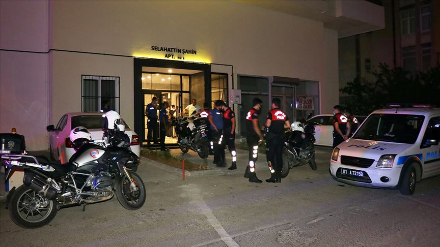 Hatay Vali Yardımcısı, annesi ve erkek kardeşini öldürdü