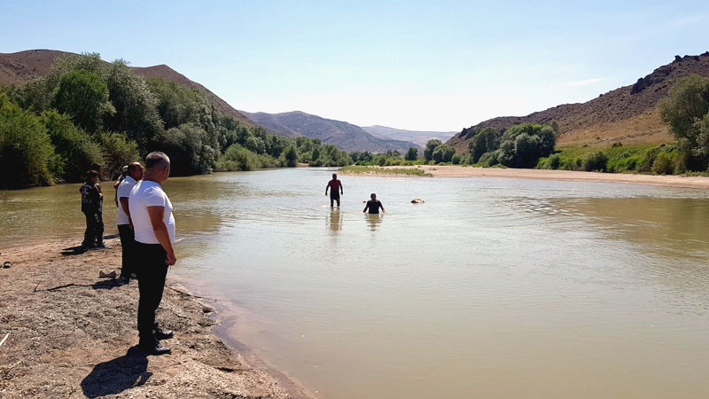 Kahreden olay! Baba ve 2 çocuğu boğuldu
