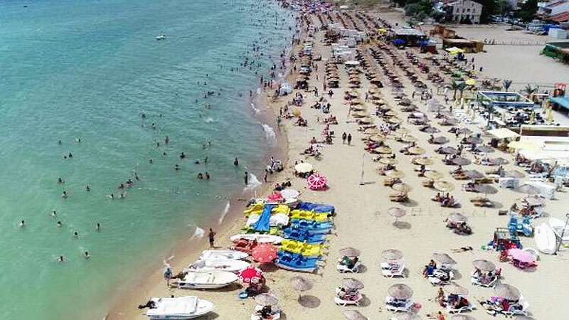 Saros Körfezi’ne tatilci akını